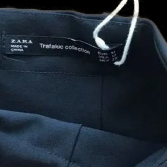 Zara Trafaluc Collection Black High Waisted Shorts - Size Medium - Picture 4 of 5